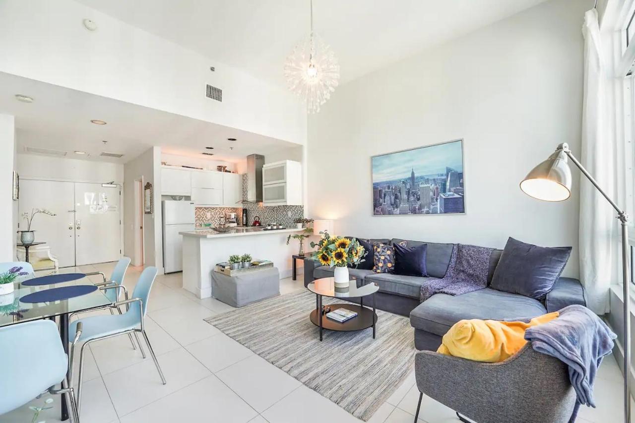Castle Ph11 Penthouse With Balcony, Free Parking, Pool, Tennis, Access Casa vacanze Miami Beach