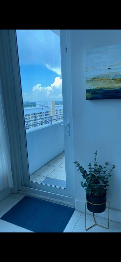 Casa vacanze Castle Ph11 Penthouse With Balcony, Free Parking, Pool, Tennis, Access