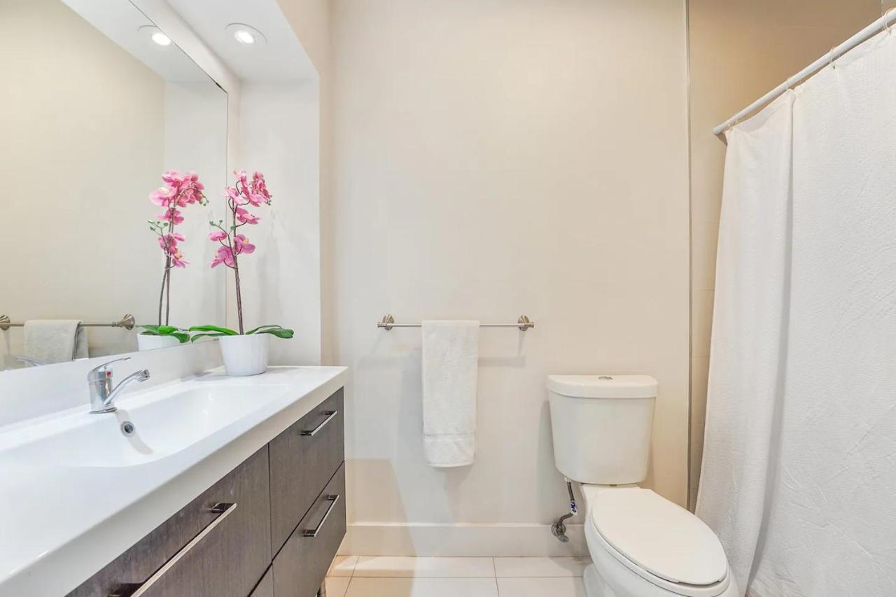 Castle Ph11 Penthouse With Balcony, Free Parking, Pool, Tennis, Access Casa vacanze Miami Beach