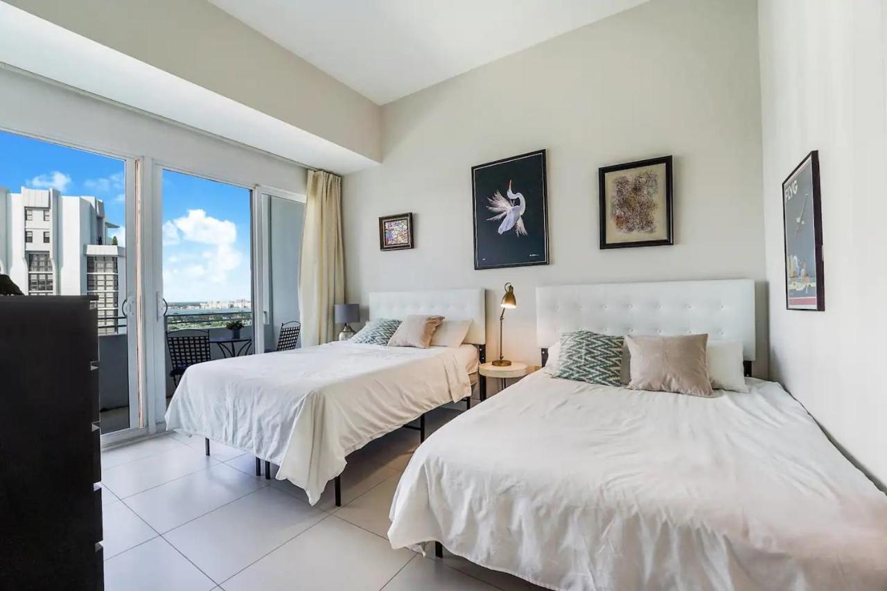 Casa vacanze Castle Ph11 Penthouse With Balcony, Free Parking, Pool, Tennis, Access